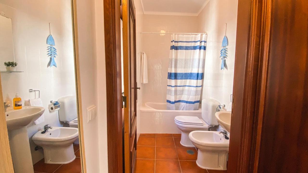 Casinhas Da Liberdade I - 1 Min To The Beach Nazare Luaran gambar